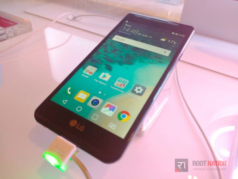 LG X Style frontal