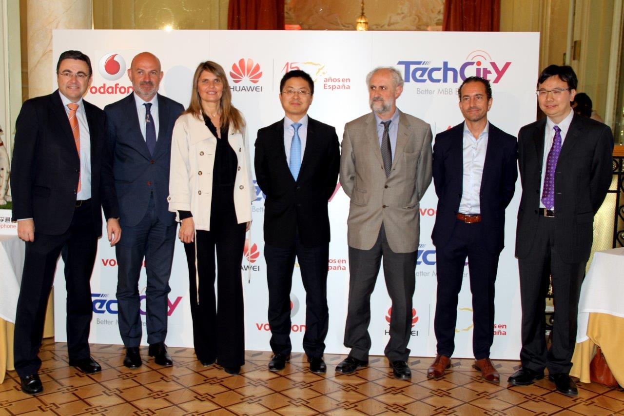 autoridades presentacion madrid tech city
