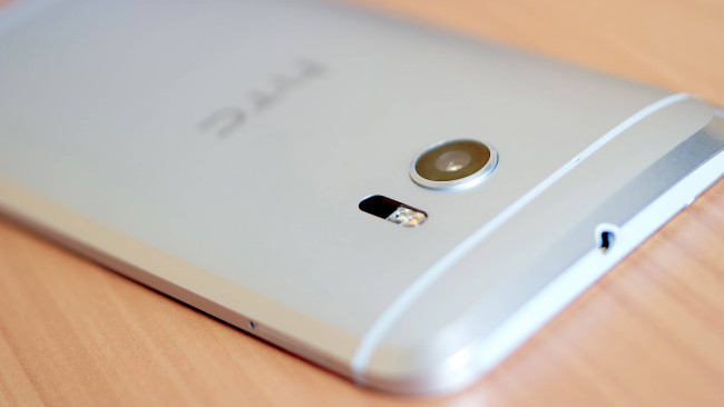 L&iacute;neas del HTC 10