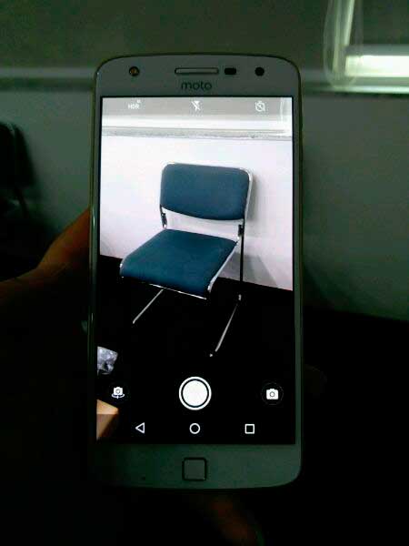 Moto Z Play frontal