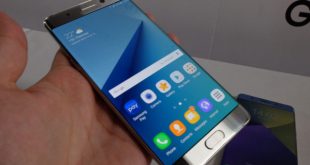 note-7-plateado-en-mano-650x340