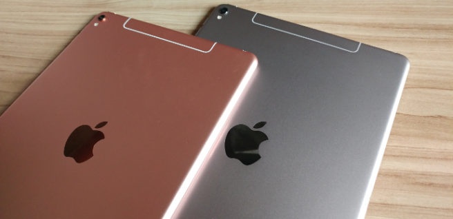 tablet iPad Pro pink grey