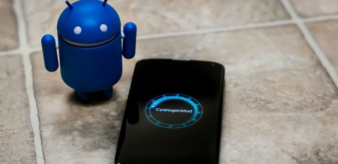 powered by CyanogenMod