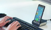 Windows 10 Mobile no est&aacute; (del todo) muerto: podr&aacute; correr apps de escritorio con RedStone 3